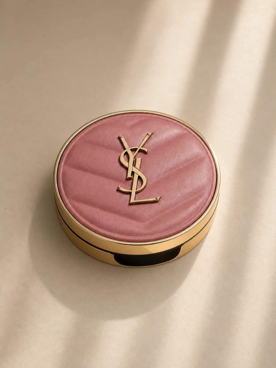 Yves Saint Laurent Blush (23 Hot Mauve)
