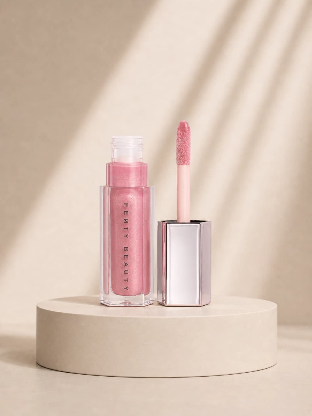 Fenty Beauty Gloss Bomb (Fussy)